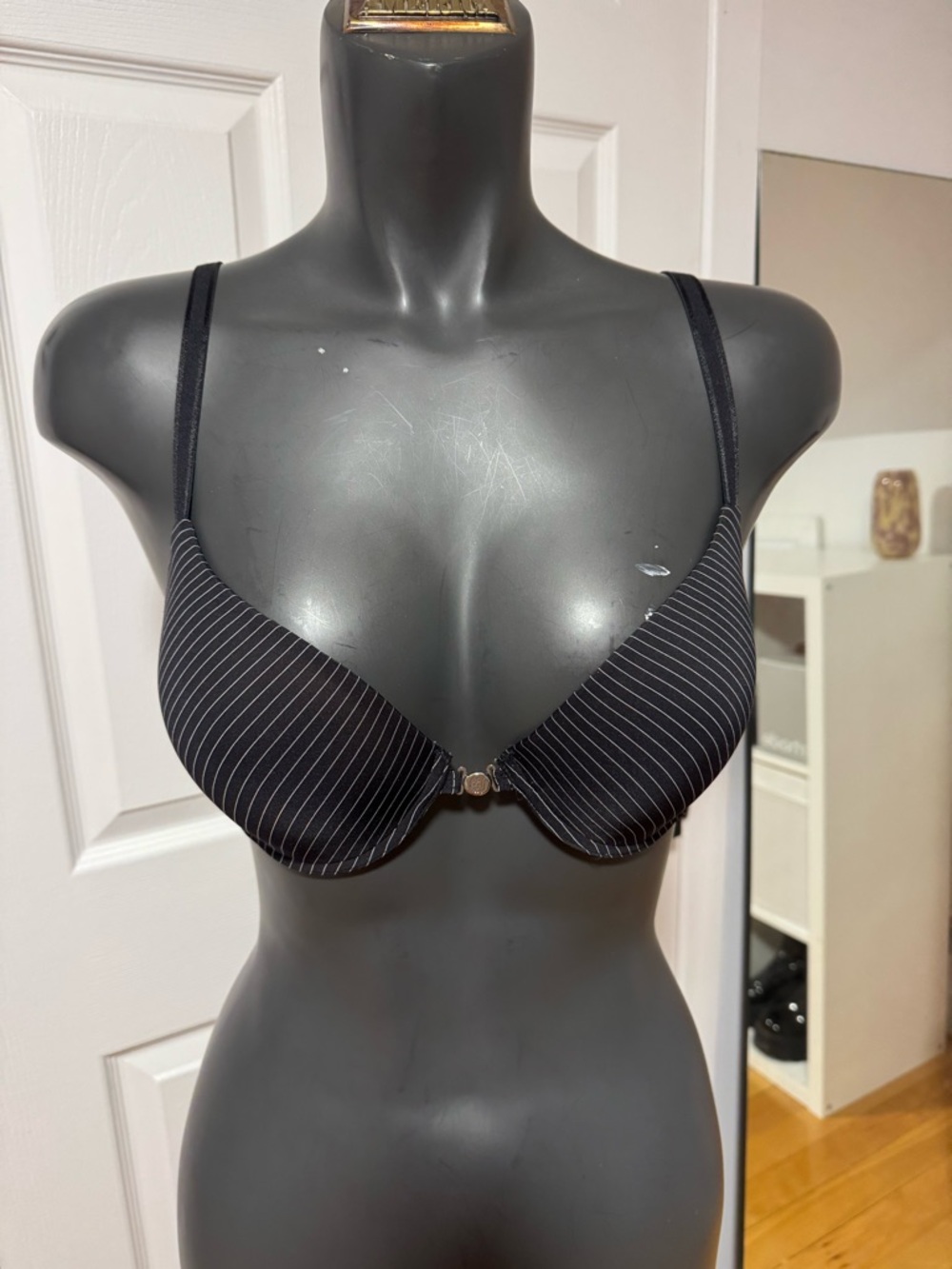 Black Pinstripe Front-Closure T-Shirt Bra - Women Intimates